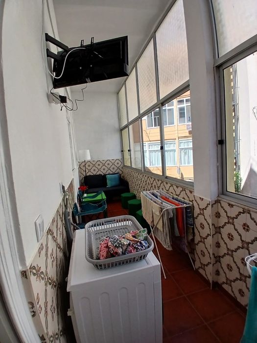 Arrenda-se Quarto para Estudante Universitário