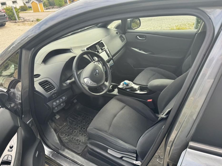 Nissan Leaf 2015 року з Європи