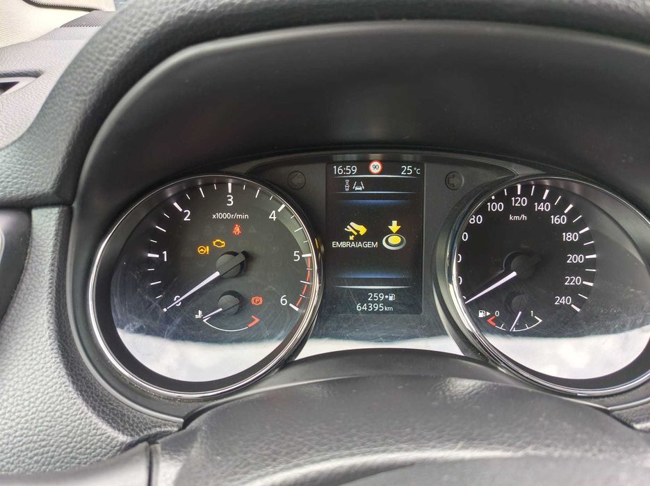 Nissan Qashquai 1.5Dci (65.000Km) N-connecta 18
