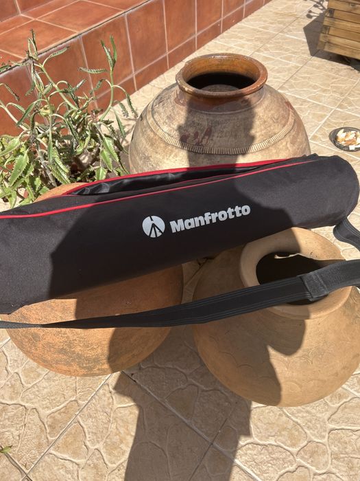 Manfrotto Tripe completo com cabeca e mala de transporte
