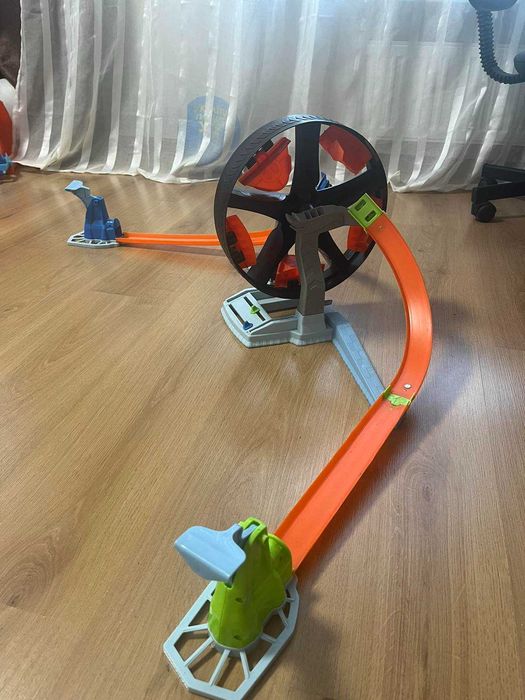 Трек Hot Wheels Action Вертиколо Круговое противостояние Хот вилс