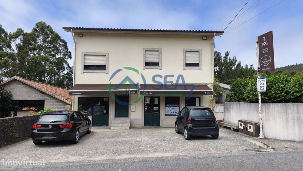 Espaço comercial com 2 Lojas e Anexo, Esposende