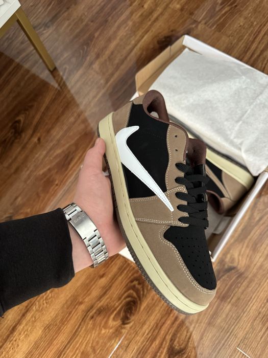 Nike Travis Scott 44 Розмір