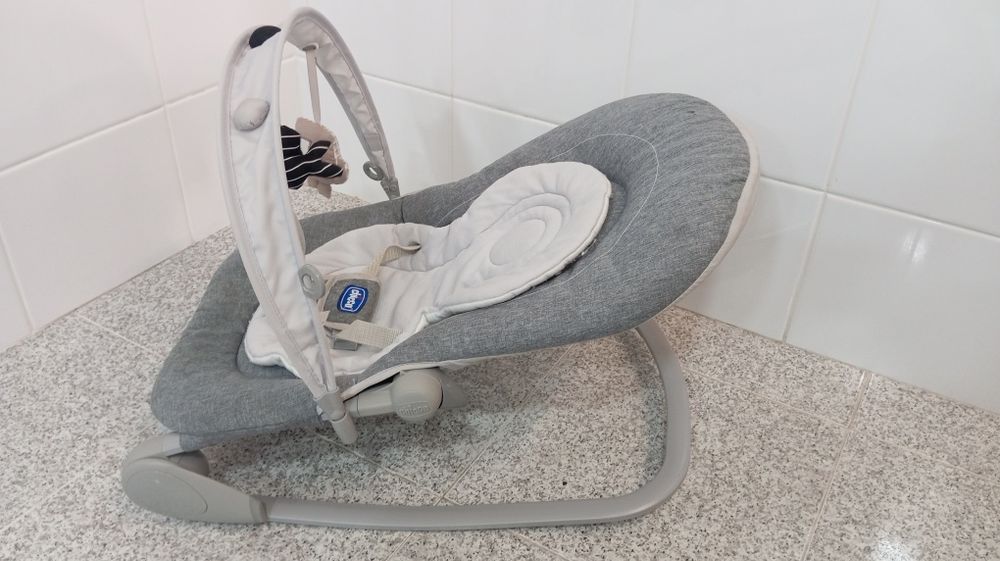 Espreguiçadeira Bebé Chicco Hoopla (Cinza)