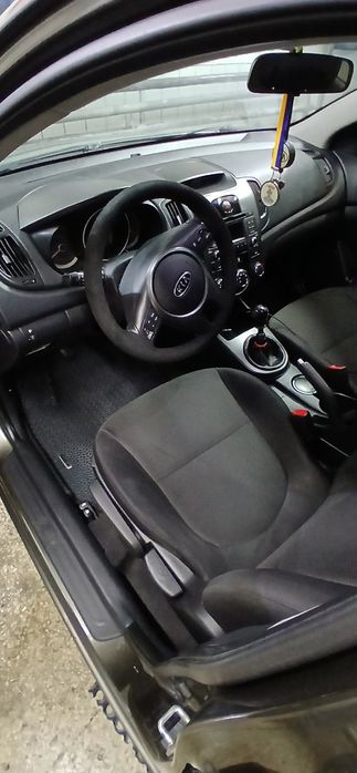 Kia Cerato 2.0 газ/бенз 2009.