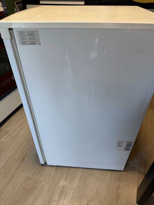 Продам невеликий холодильник "LG"