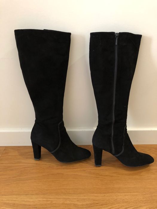 Botas de cano alto em camurça preta  | 38 | Zara