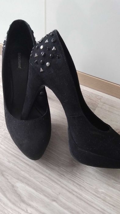 Buty damskie czółenka rozm 39