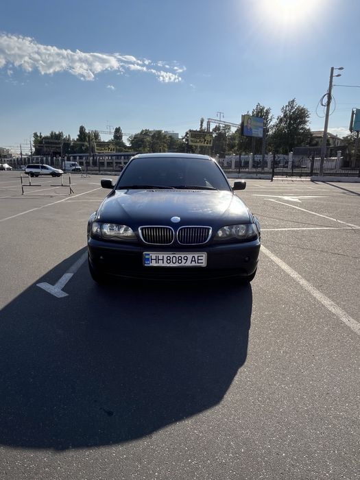 BMW 3 серії 2004 рік