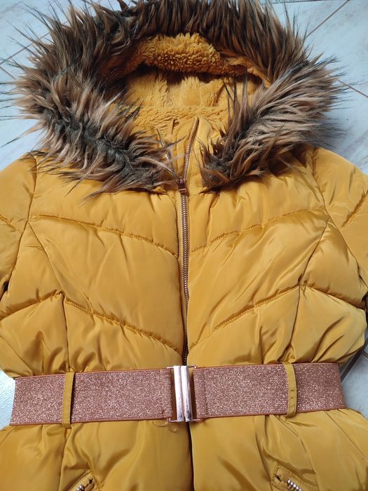 Ciepła ,zimowa kurtka dziewczęca