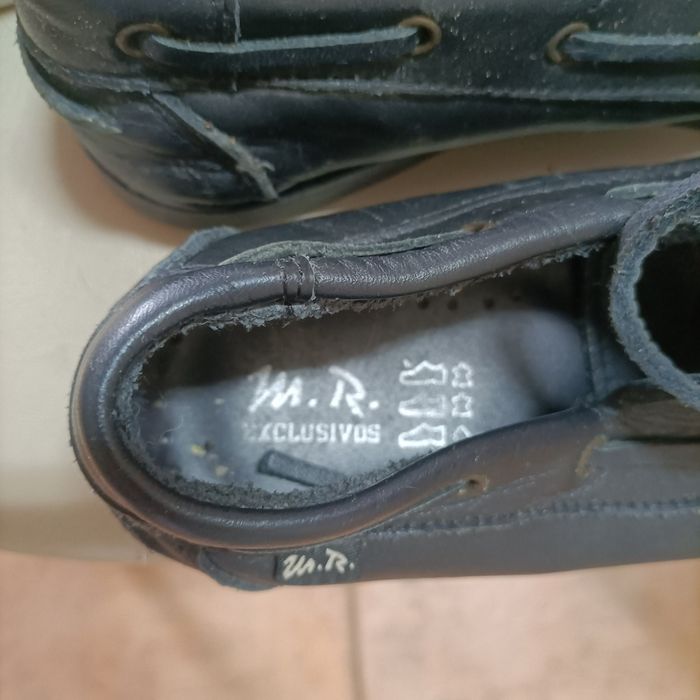 Sapatos de cabedal 32 azuis