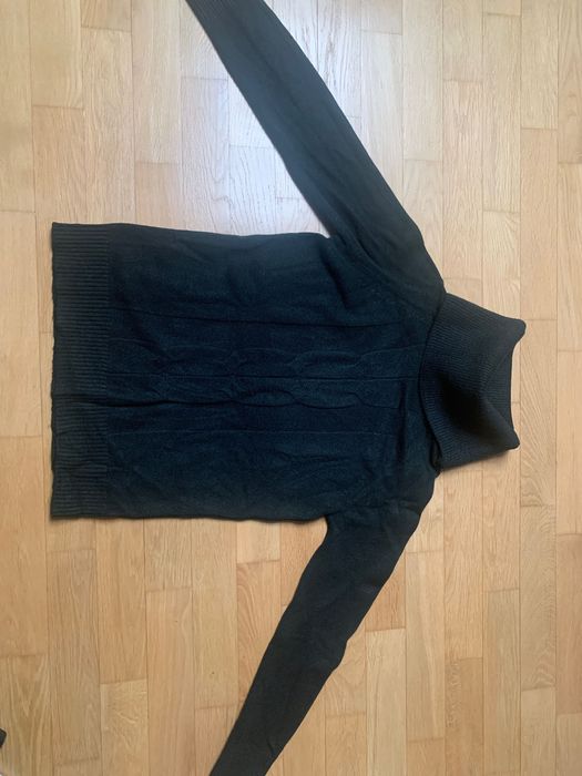 Golf.  Sweterek.  Nowy