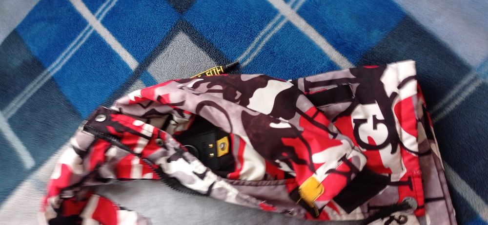 Весняна куртка на хлопчика