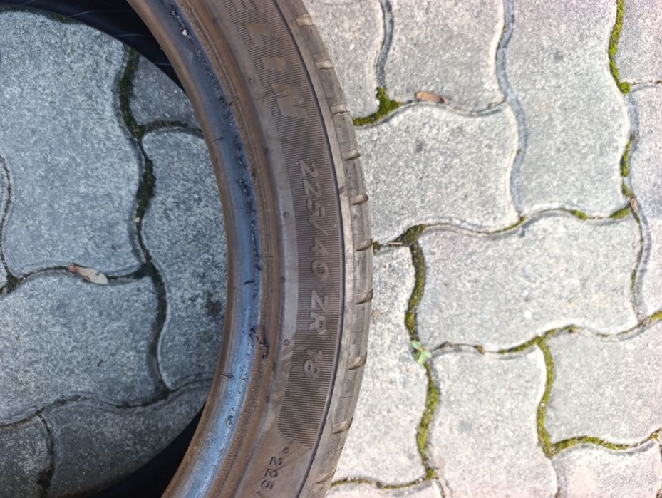Pneus Michelin  225/18/45