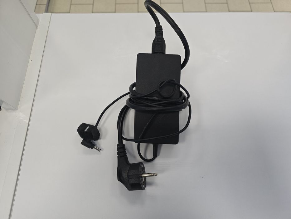 Laptop MSI Thin 15 B12UC RTX 3050 i5-12450H 16GB Ram 512 ssd - gwaranc