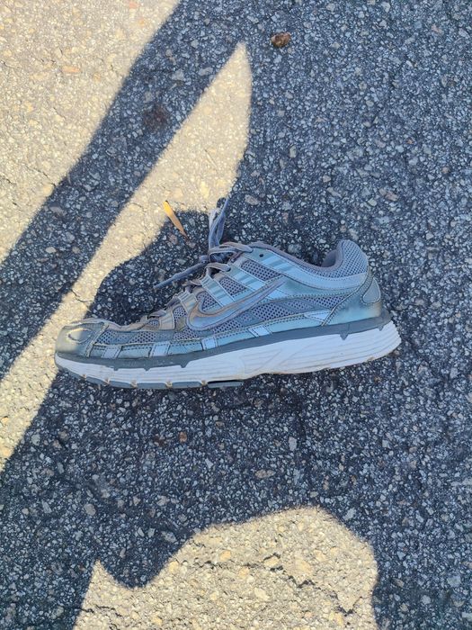 Sapatilha Nike p8000