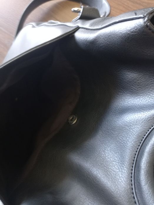 Torba medicine czerń do ręki na ramię