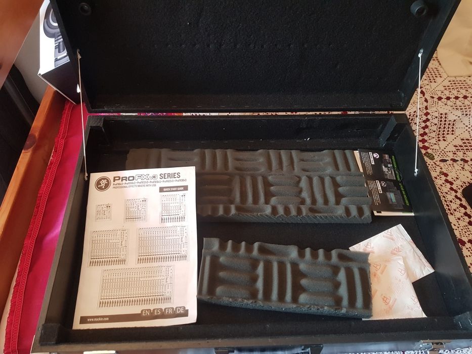 Mesa mistura profx22v3 profissional