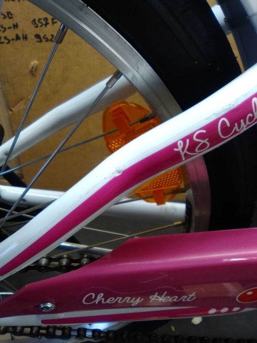 Niemiecki rower dziecięcy dziewczęcy WISIENKA20 CHERRY HEART (620K)