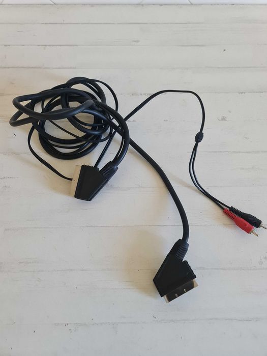 Cabo Scart RCA 21 Pinos com Saída de Áudio 21-Pin Scart to RCA Cable