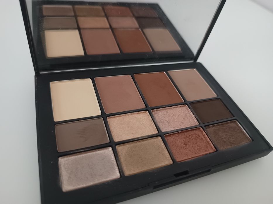 Paleta cieni NARS Skin Deep