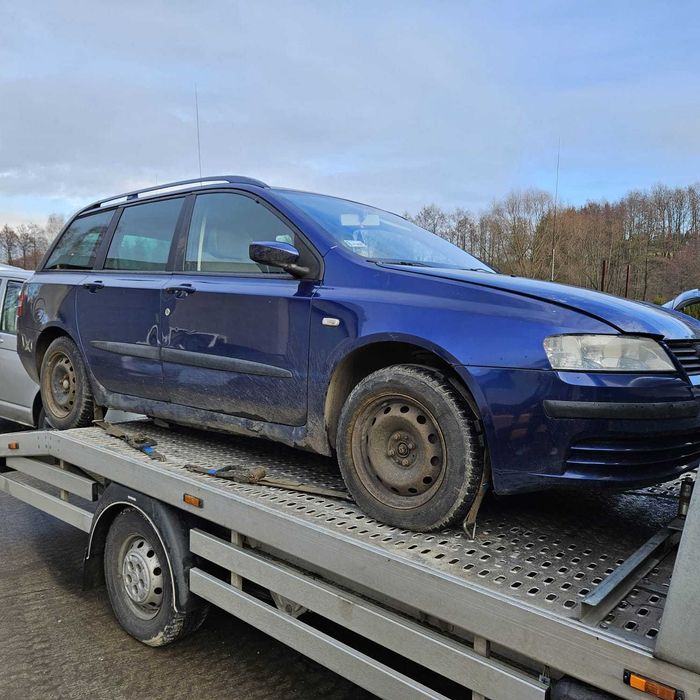 Posiadam czesci fiat stilo 1.8 16v kombi