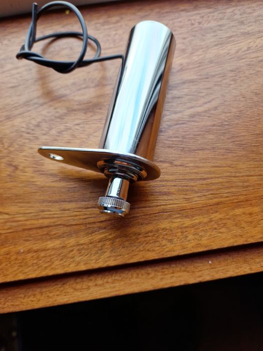 Isqueiro cromado para mota