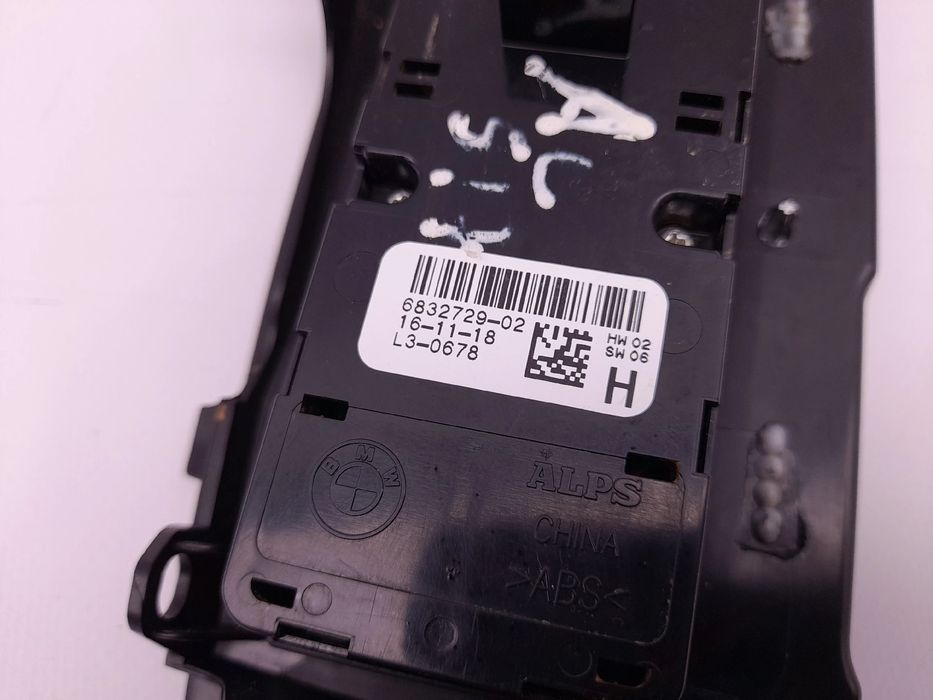 Comando / botão / interruptor vidros frente esquerdo BMW X3 (G01, F97,