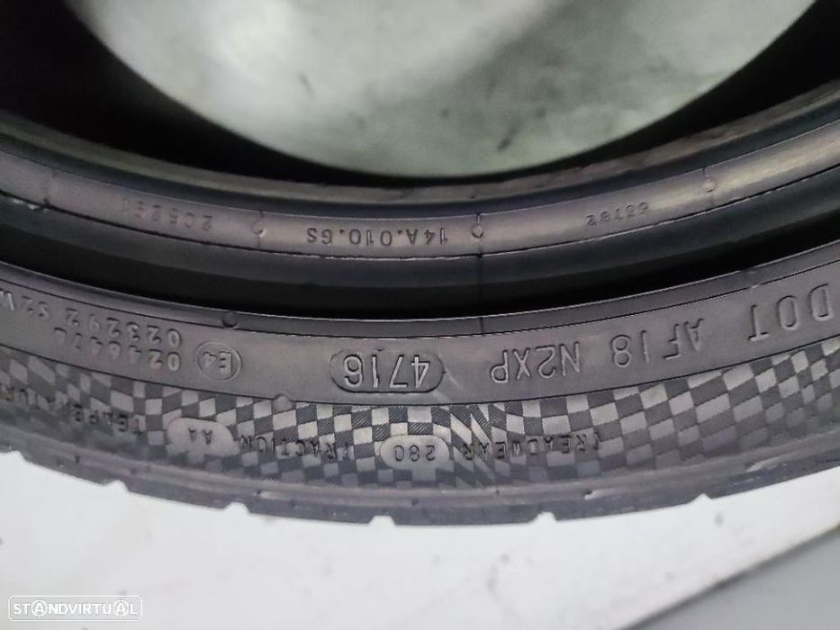 2 pneus semi novos 235-40r19 continental - oferta dos portes