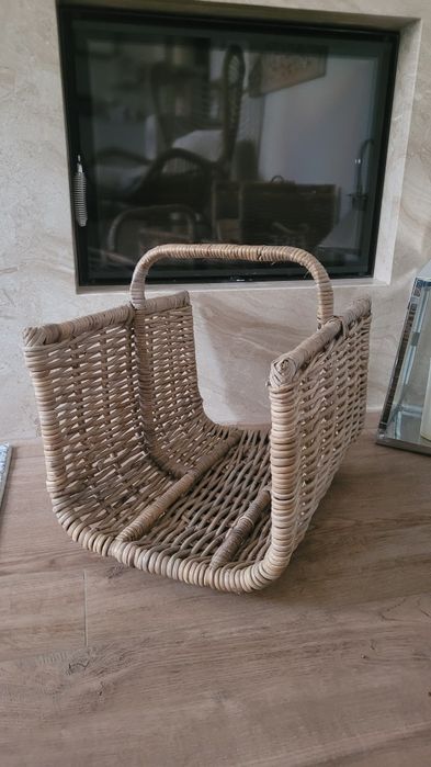 Kosz rattanowy na drewno duży