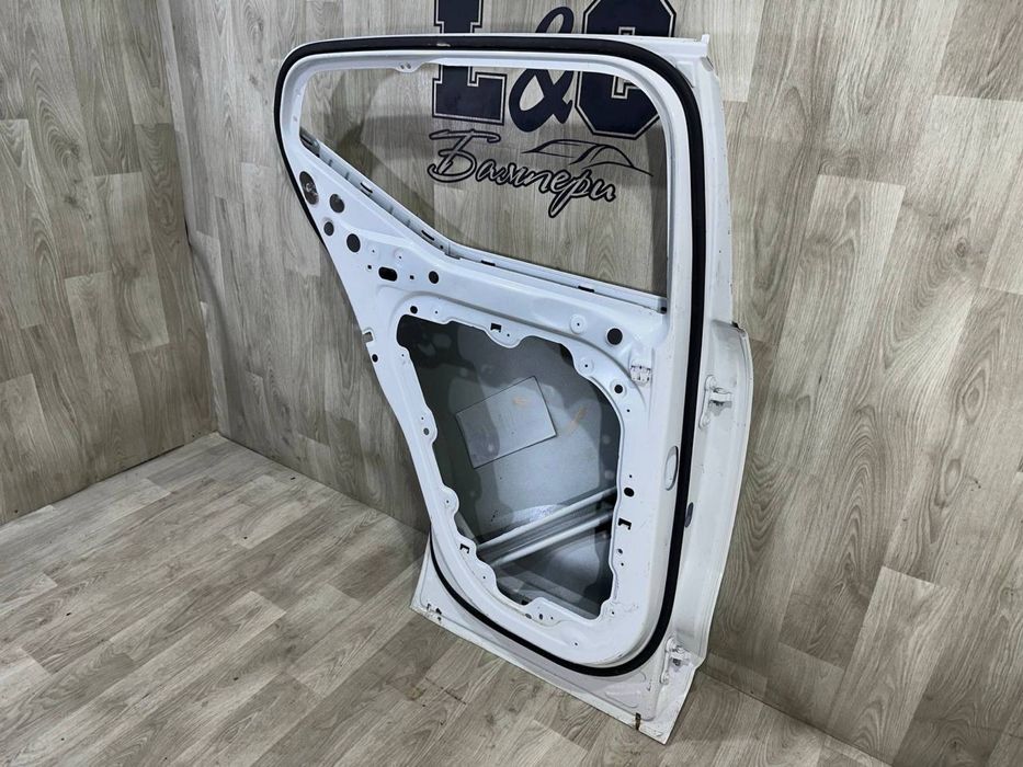 Дверь задняя левая Volvo XC40 2 \\ 2019 - 2024 г. \\ 32399014