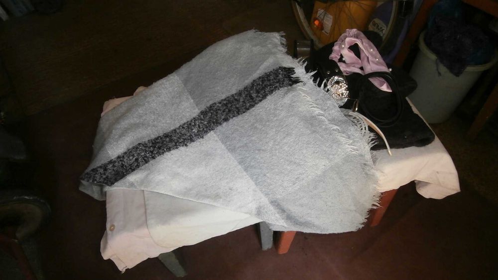 Вещи на девочку разм. 40-42