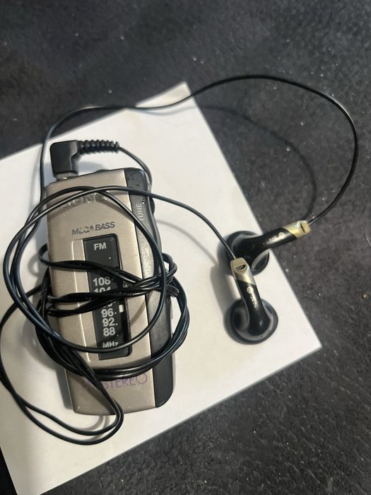 Leitor de radio/muisca Sony