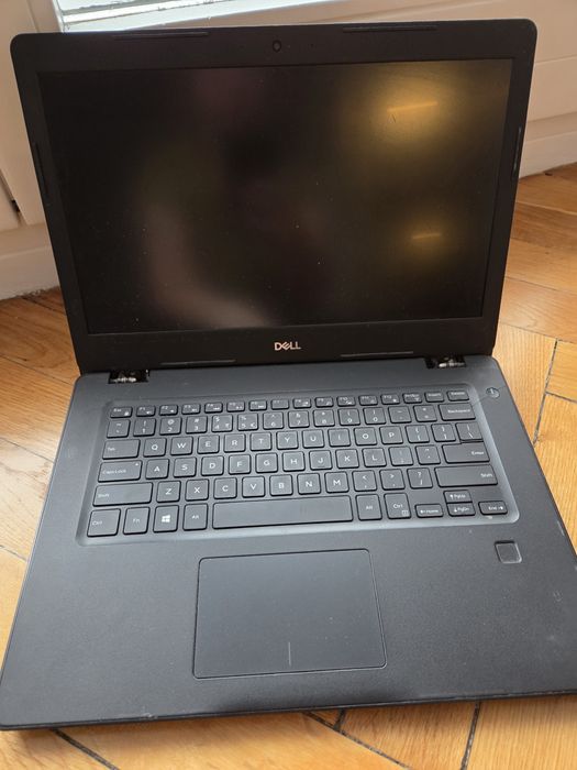 Laptop dell p89g001 brak dysku