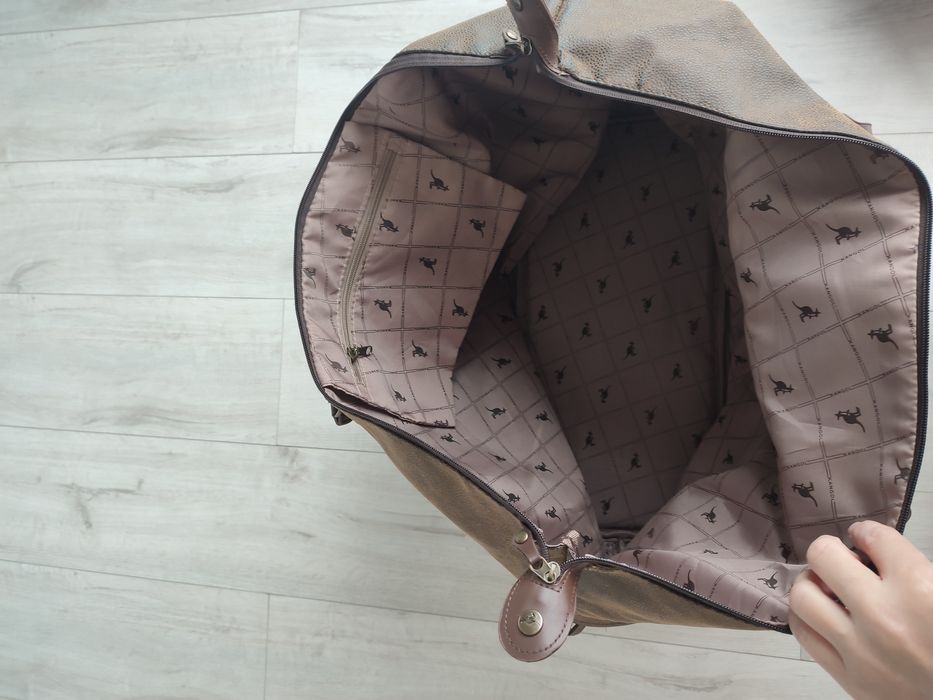 Статусна дорожня сумка від Kangol