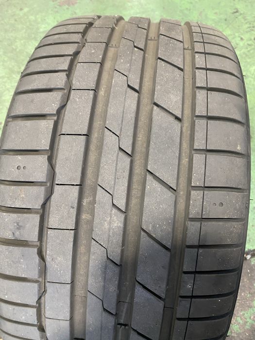 2 Jantes porsche originais e pneus 265/35/18