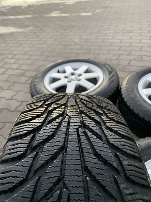 Нова гума з титанами