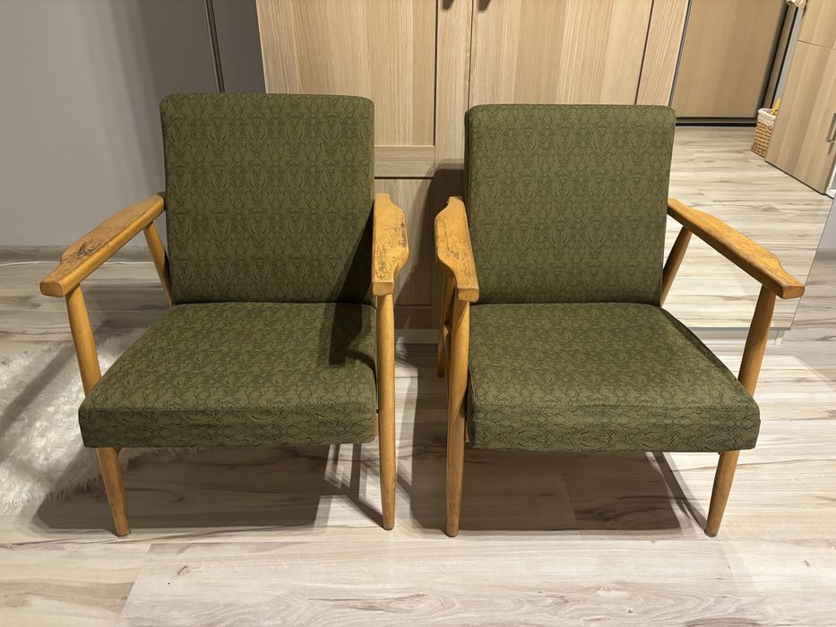 Fotel PRL lisek bdb stan