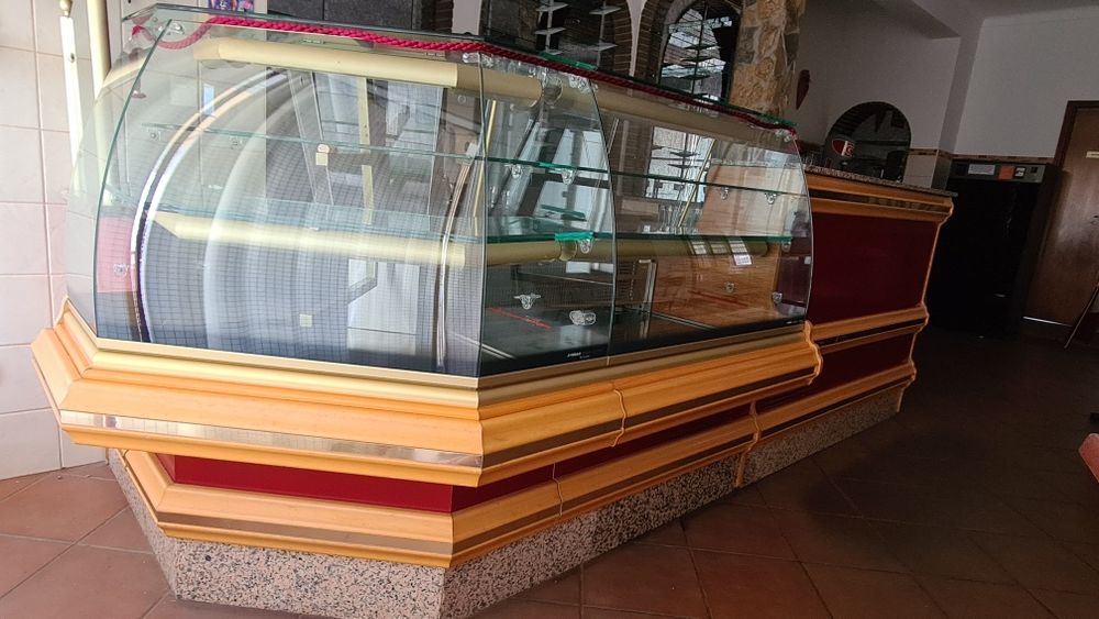 Balcão Frigorifico e Vitrine