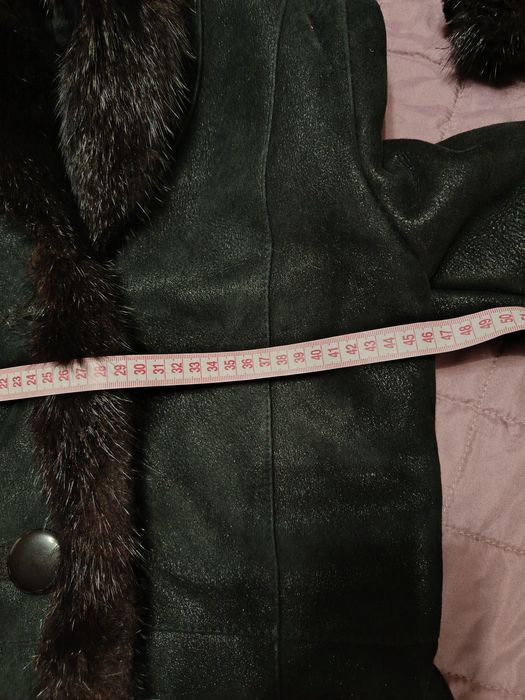 Жіноча натуральна дублянка.