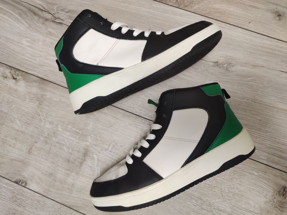 Стильні кросівки хайтопи для хлопчика, черевики, ботінки