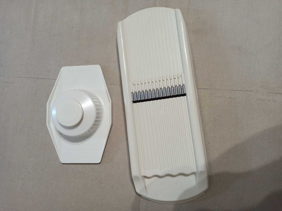 Подрібнювач рельефний BERNER з плодоутримувачем