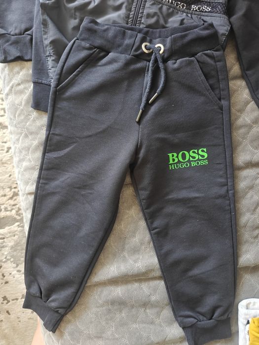 Chłopięcy dres 98/104