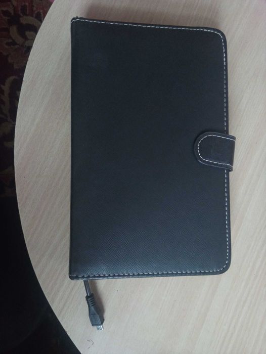 Etui z klawiaturą mini USB