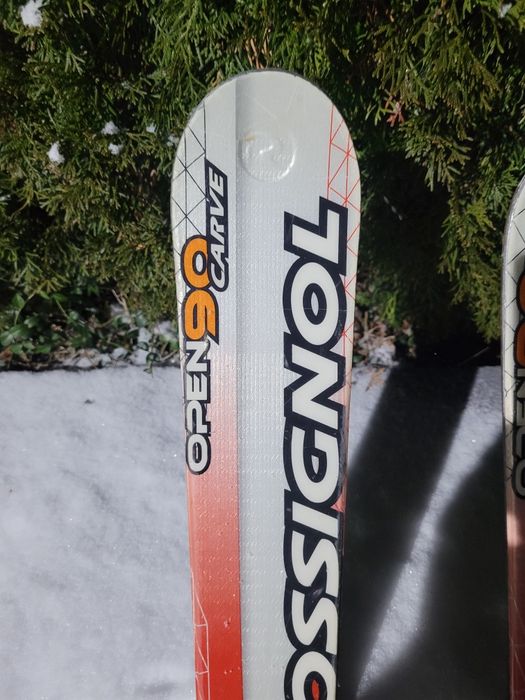 Sprzedam narty Rossignol 162 cm z wiązaniami