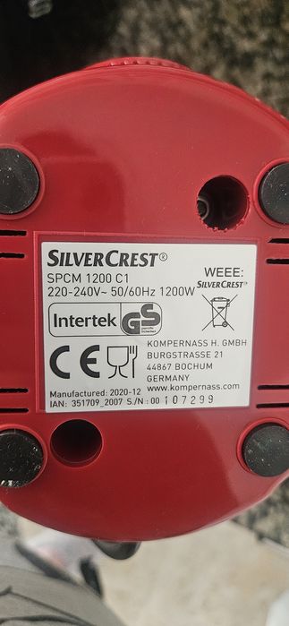Máquina de fazer pipocas da marca SilverCrest, modelo SPCM 1200 C1