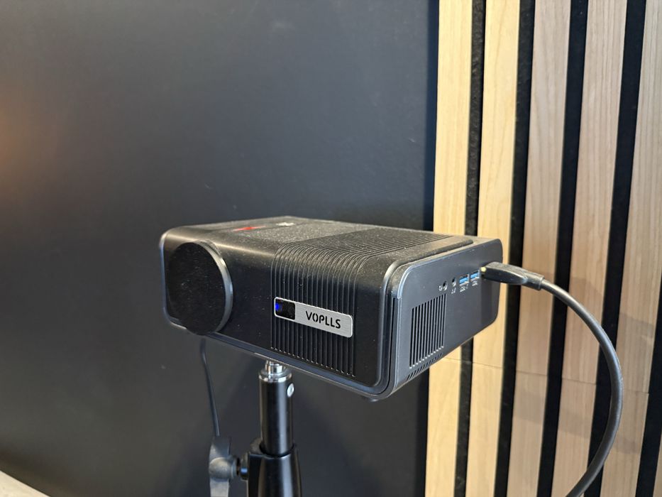 Projector Voplls 2026 com Autofocus