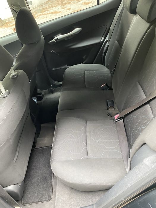 Toyota Auris 2010 1.3 (101 cv) Gasolina