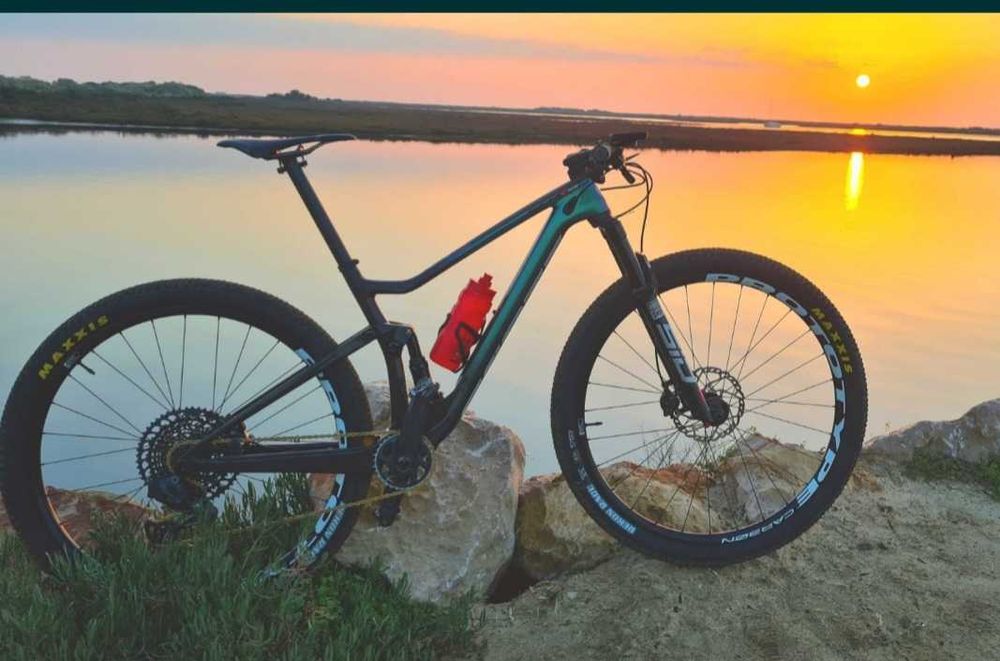 Bicicleta BTT Scott spark RC world cup