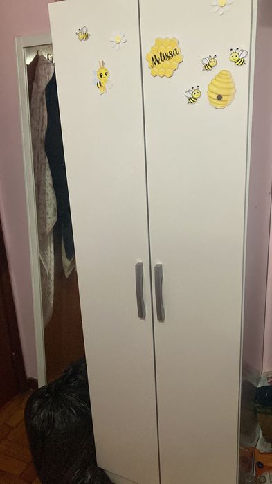 Armário de duas portas